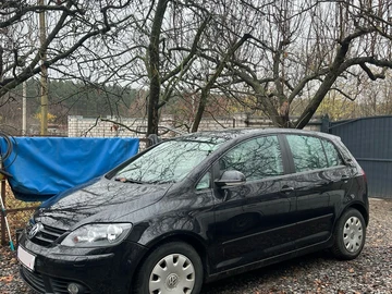 Авто Volkswagen Golf Plus 2007 № 8244141