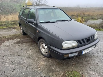 Авто Volkswagen Golf 1998 № 8244163