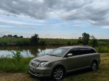 Авто Toyota Avensis 2005 № 8244308