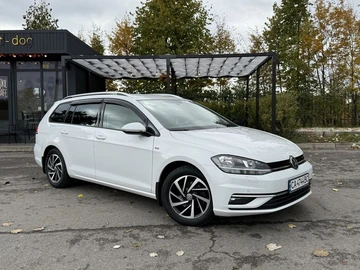 Авто Volkswagen Golf 2018 № 8244452