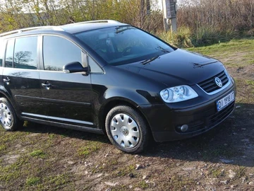 Авто Volkswagen Touran 2005 № 8244460