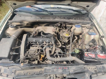 Авто Volkswagen Caddy 1999 № 8244468