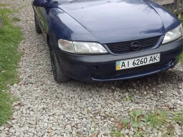 Авто Opel Vectra 1995 № 8244492