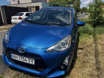 Авто Toyota Prius 2015 № 8244588