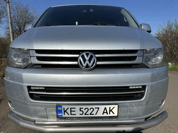 Авто Volkswagen Transporter 2010 № 8244599