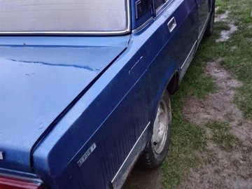 Авто ВАЗ 2107 1991 № 8244610