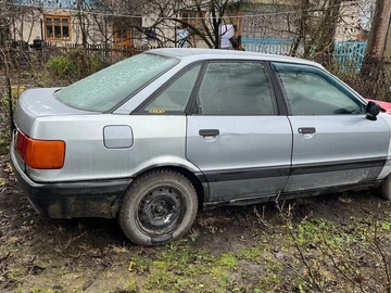 Авто Audi 80 1982 № 8244613