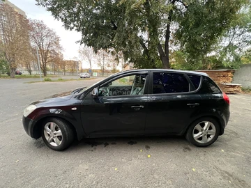 Авто KIA Cee X27 D 2007 № 8244618