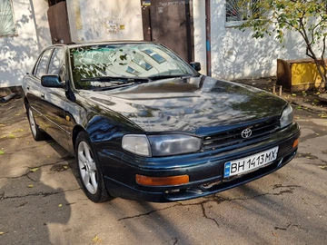 Авто Toyota Camry 1993 № 8244697