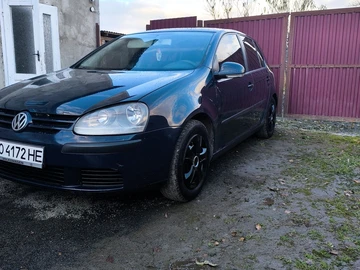 Авто Volkswagen Golf 2004 № 8244700
