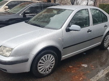 Авто Volkswagen Bora 2004 № 8244718