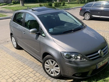 Авто Volkswagen Golf Plus 2007 № 8244849
