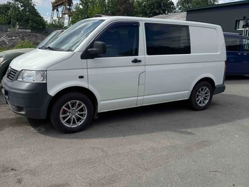 Авто Volkswagen Transporter 2007 № 8244963