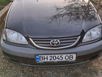 Авто Toyota Avensis 2001 № 8244974