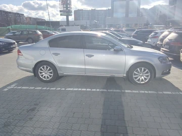 Авто Volkswagen Passat Sedan 2012 № 8244976