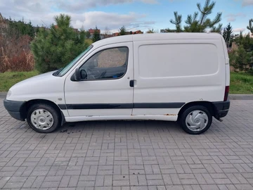 Авто Peugeot Partner 1999 № 8245077