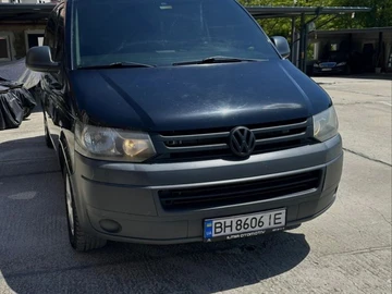 Авто Volkswagen Caravelle 2013 № 8245120