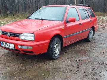 Авто Volkswagen Golf 1996 № 8245190