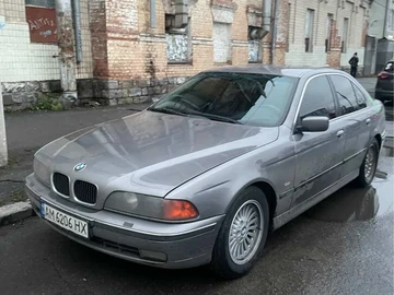 Авто BMW 5 Серия 1996 № 8245201
