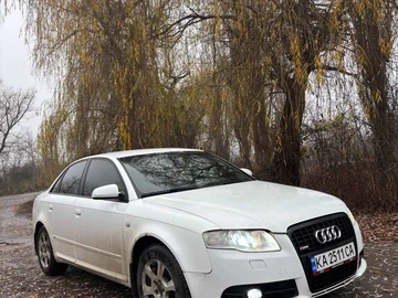 Авто Audi A4 2007 № 8245206