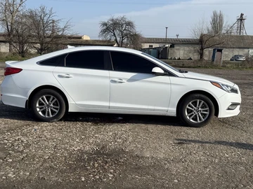 Авто Hyundai Sonata 2015 № 8245310