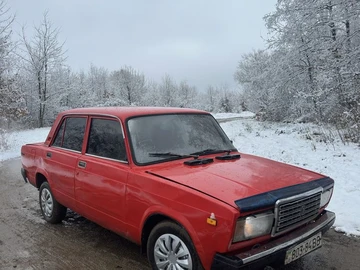 Авто ВАЗ 2107 1985 № 8245328