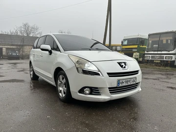 Авто Peugeot 5008 2010 № 8245360