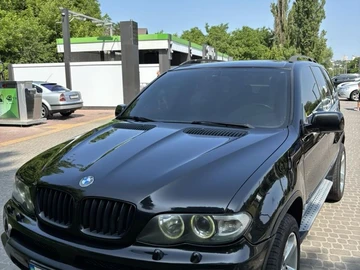 Авто BMW X5 2004 № 8245411