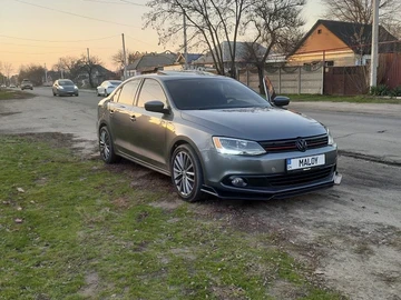 Авто Volkswagen Jetta 2012 № 8245432