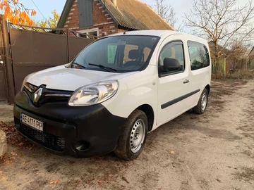 Авто Renault Kangoo Passenger 2014 № 8245477