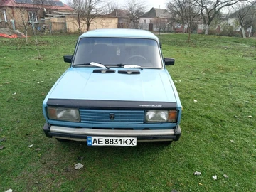 Авто ВАЗ 2105 1988 № 8245500