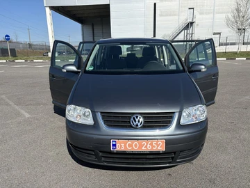 Авто Volkswagen Touran 2004 № 8245613