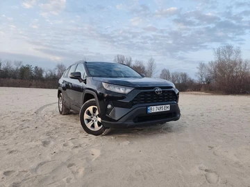 Авто Toyota Rav 4 2019 № 8245656
