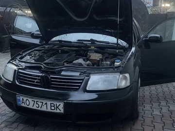 Авто Volkswagen Passat Sedan 1999 № 8245657