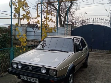 Авто Volkswagen Golf 1985 № 8245727