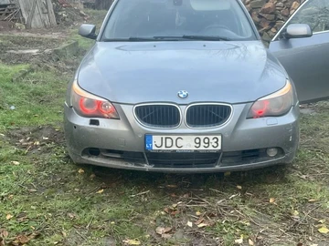 Авто BMW 5 Серия 2003 № 8245783