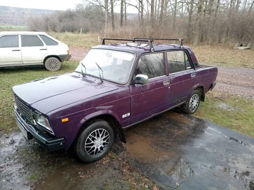 Авто ВАЗ 2107 2004 № 8245784