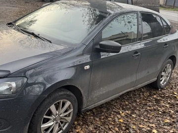 Авто Volkswagen Polo 2012 № 8245791