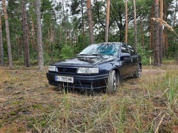 Авто Opel Vectra 1993 № 8245855