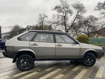 Авто ВАЗ 21093 1991 № 8245924