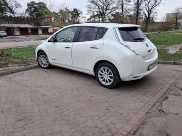Авто Nissan Leaf 2012 № 8245951
