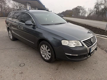 Авто Volkswagen Passat Sedan 2010 № 8245977