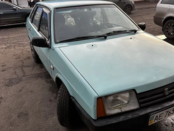 Авто ВАЗ 21099 2000 № 8246011