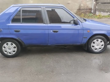 Авто Skoda Favorit 1994 № 8246045