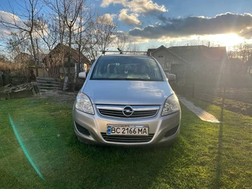 Авто Opel Zafira 2010 № 8246063