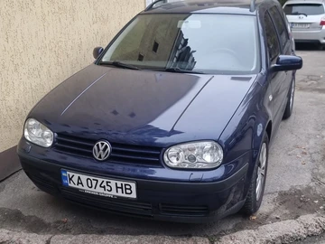 Авто Volkswagen Golf 2002 № 8246069