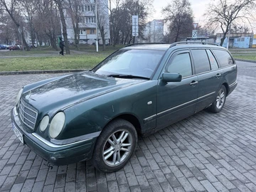 Авто Mercedes E Серия 2000 № 8246080
