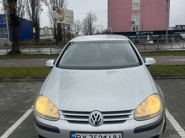 Авто Volkswagen Golf 2004 № 8246052