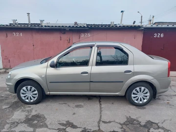 Авто Renault Logan 2009 № 8246132