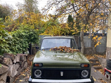 Авто ВАЗ 2121 1992 № 8246161